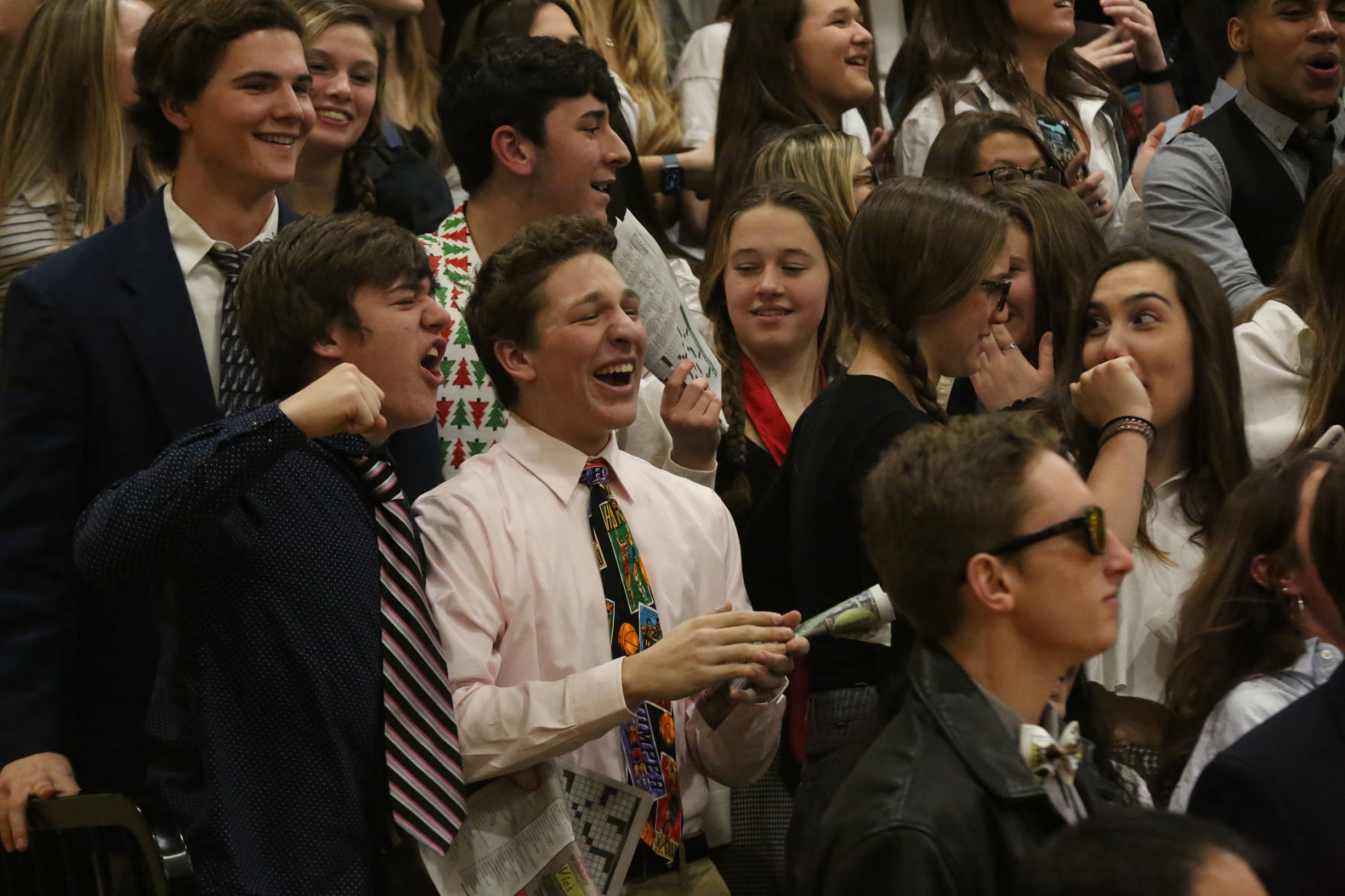 Holy Spirit Mainalnd boys basketball